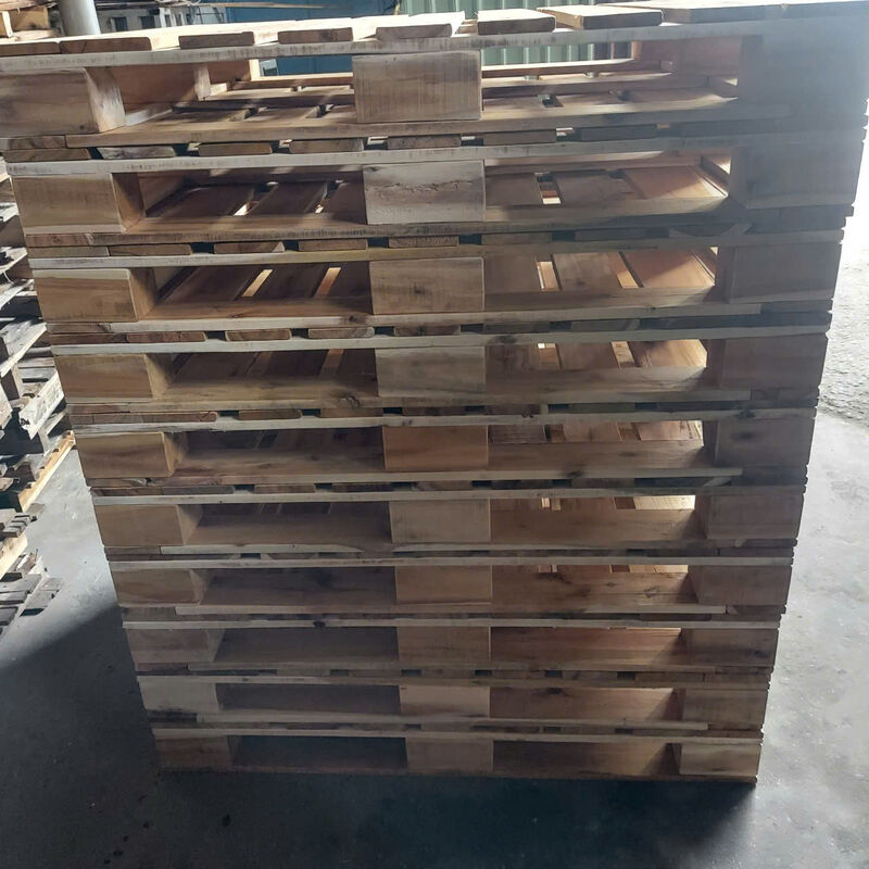 Pallet gỗ 4 hướng nâng - Pallet Ngọc Minh - Công Ty Pallet Ngọc Minh